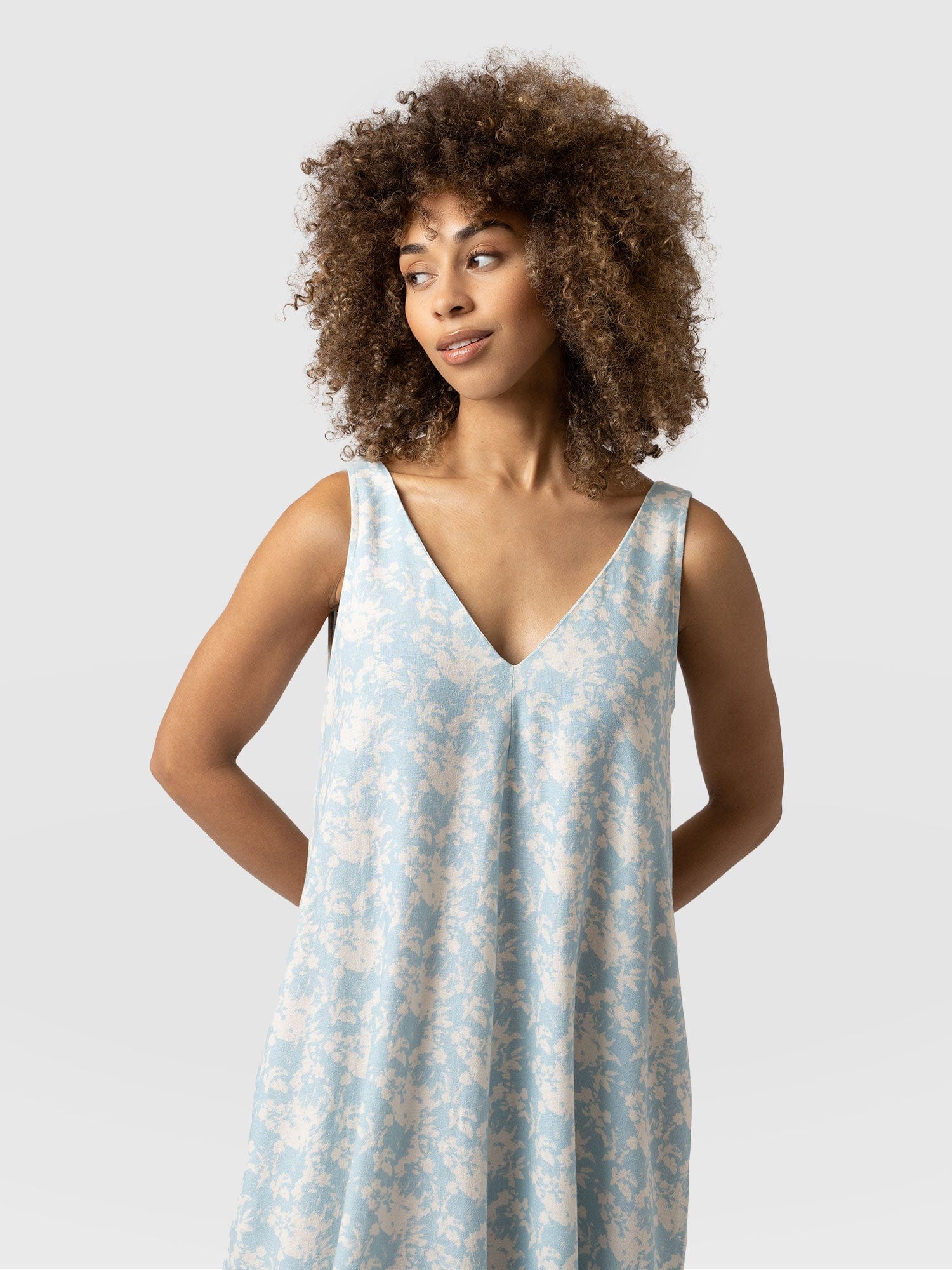 Victoria Shift Dress Festival Jacquard - Women's Dresses | Saint + Sofia® UK